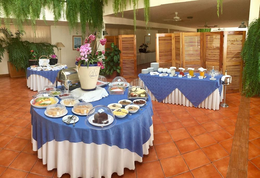 Albatroz Beach & Yacht Club Santa Cruz  Dış mekan fotoğraf